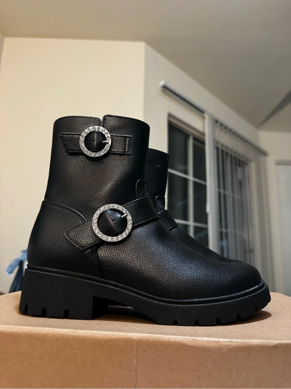 art class Black Girls' Rhinestone Buckle Lug Boots